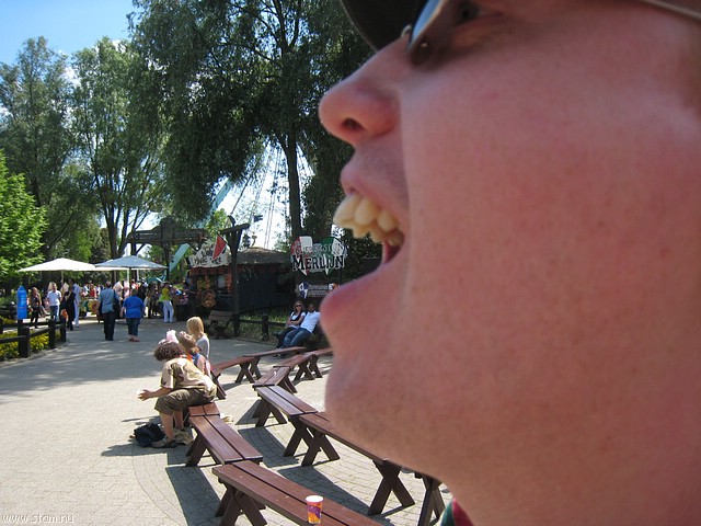 IMG_5218.JPG
Make: Canon
Model: Canon DIGITAL IXUS 850 IS
DateTime: 24-5-2008 13:31:25
EXIFImageWidth: 3072
ExifImageLength: 2304
Flash: Flash did not fire - Auto mode
ShutterSpeedValue: 1/636 sec
ApertureValue: F2,8
FocalLength: 4,6 mm