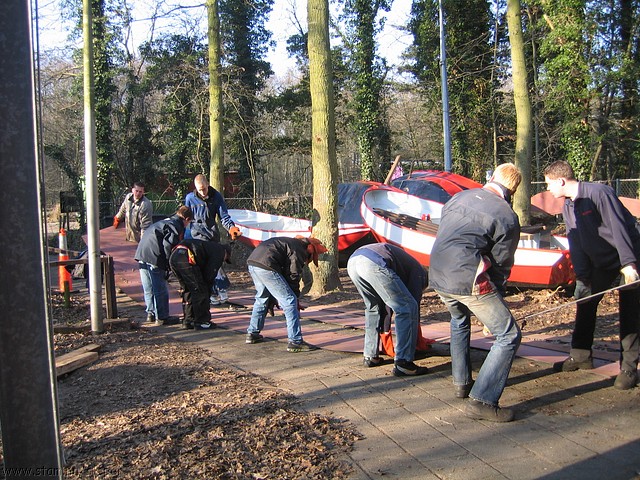 slepercompilatie_017.JPG
Make: Canon
Model: Canon PowerShot S50
DateTime: 28-1-2006 14:29:53
EXIFImageWidth: 2592
ExifImageLength: 1944
Flash: No flash, auto mode
ISOSpeedRatings: ISO 50
ShutterSpeedValue:  1/202 sec
ApertureValue: F2,8
FocalLength: 7,09 mm